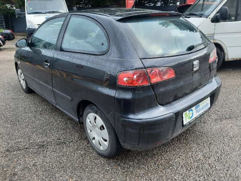 seat ibiza (6l1) del año 2003