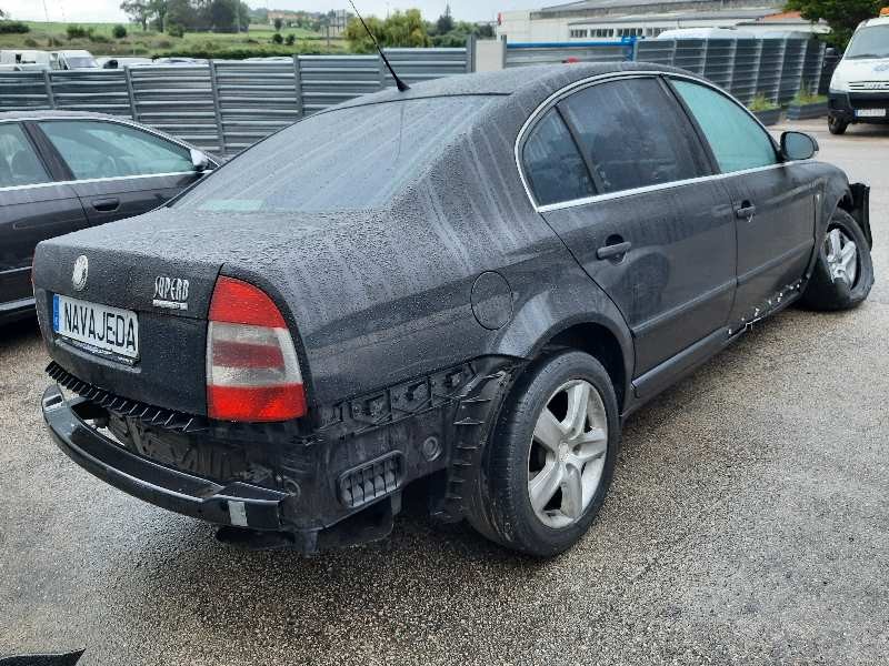 skoda superb (3u4) del año 2007