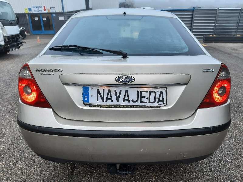 ford mondeo berlina (ge) del año 2004