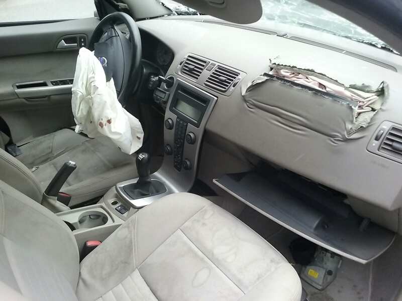 volvo v50 familiar del año 2006