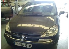 peugeot 807 del año 2004