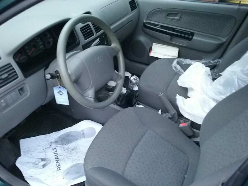 kia rio del año 2004