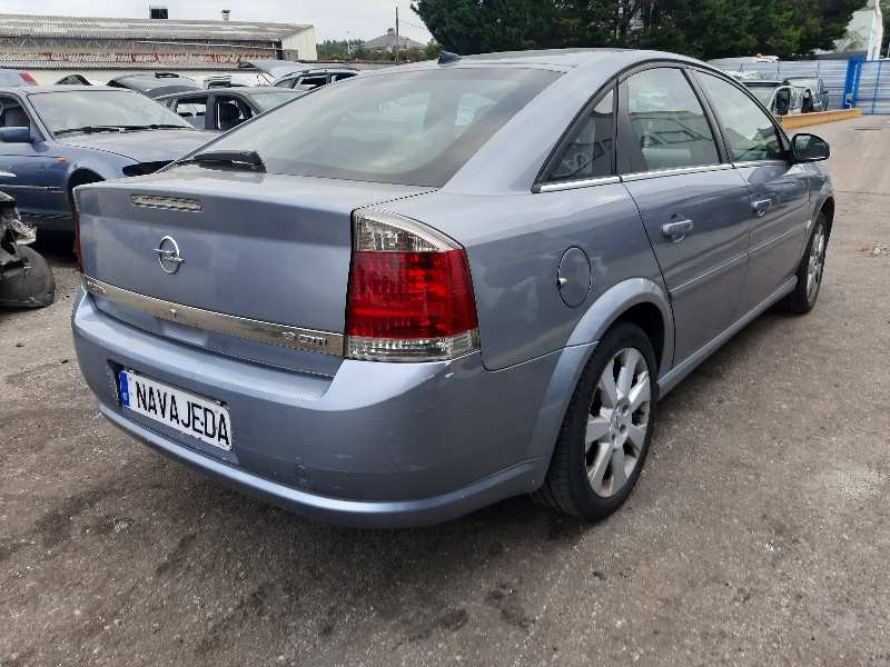 opel vectra c berlina del año 2006