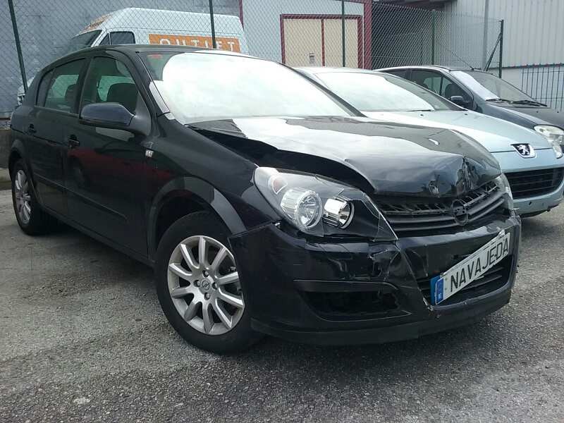 opel astra h berlina del año 2006