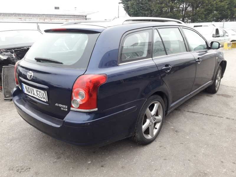 toyota avensis wagon (t25) del año 2007