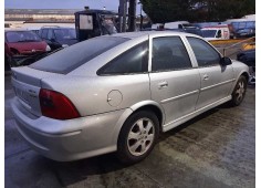 opel vectra b berlina del año 2002 2