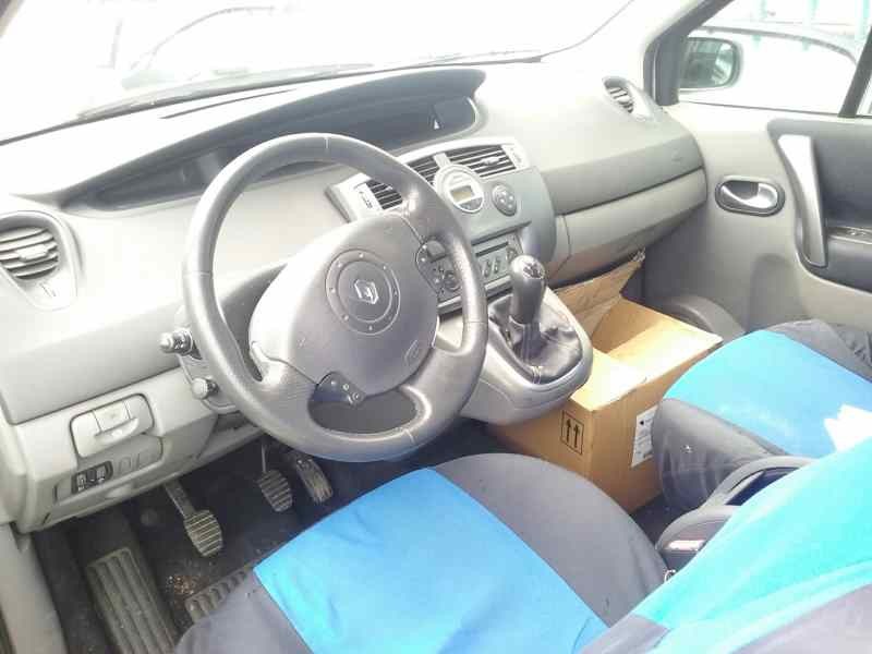 renault scenic ii del año 2003