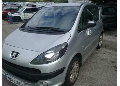 peugeot 1007 del año 2007