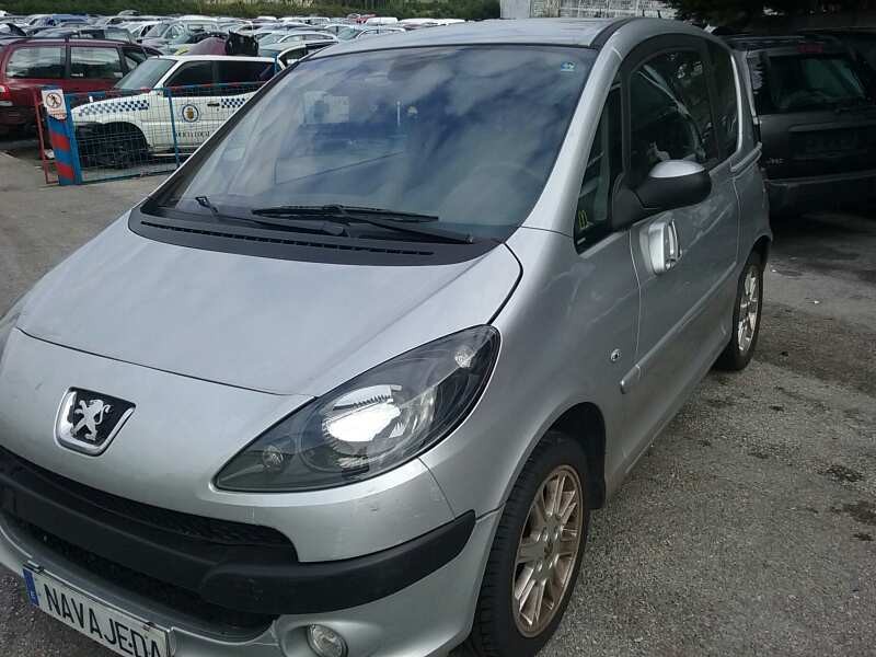 peugeot 1007 del año 2007