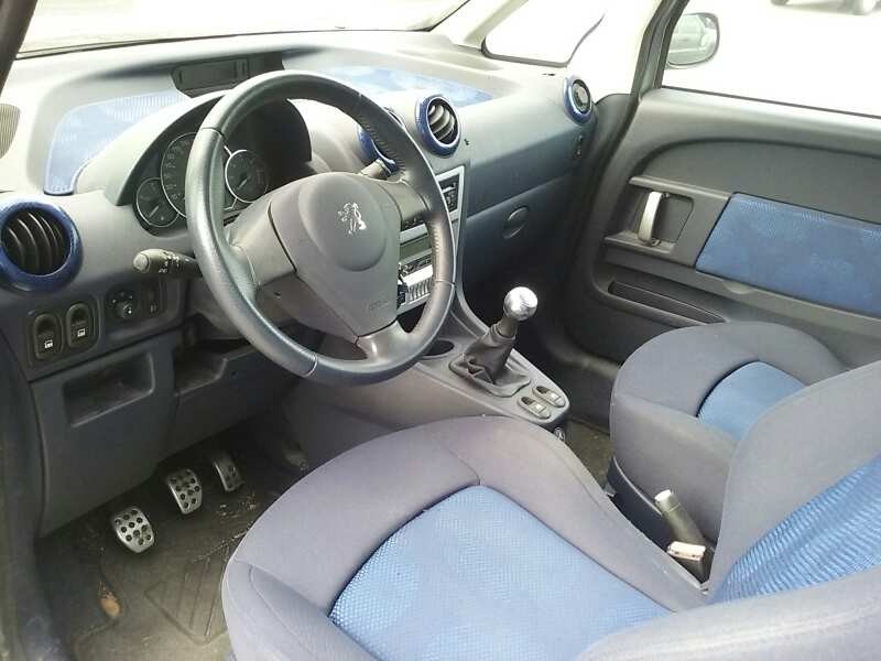 peugeot 1007 del año 2007