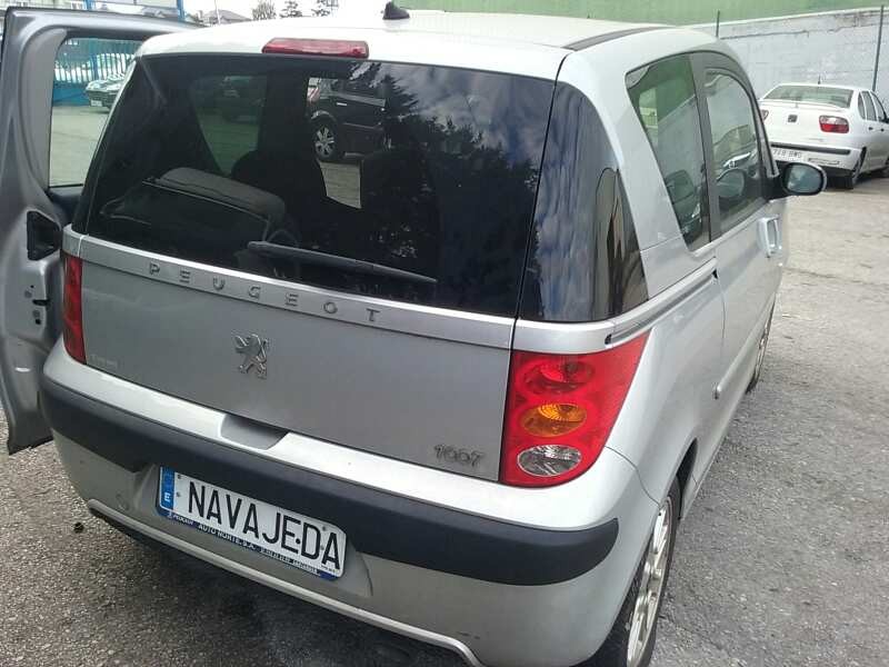 peugeot 1007 del año 2007