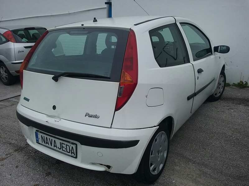 fiat punto berlina (188) del año 2003