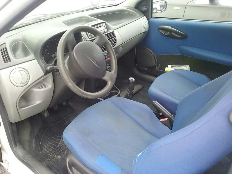 fiat punto berlina (188) del año 2003