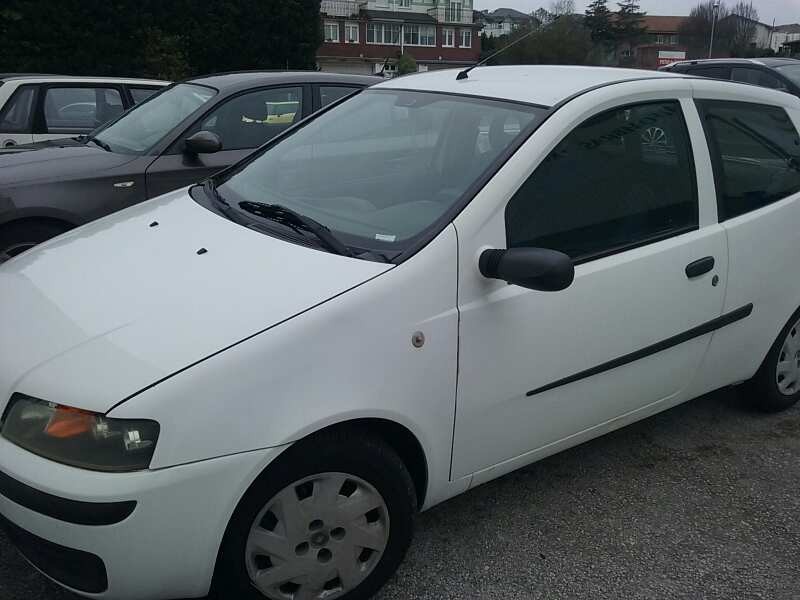 fiat punto berlina (188) del año 2003