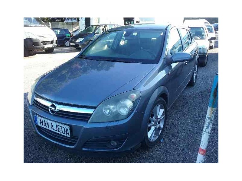 opel astra h berlina del año 2006