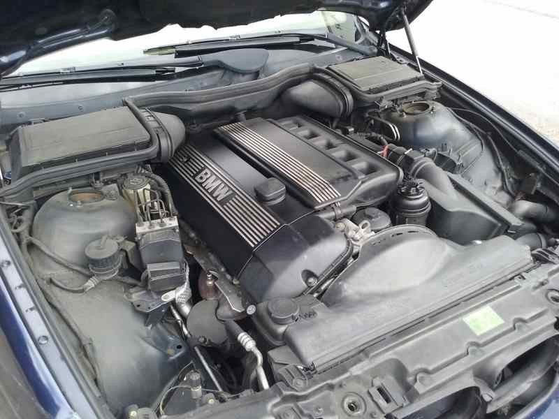 bmw serie 5 berlina (e39) del año 2000