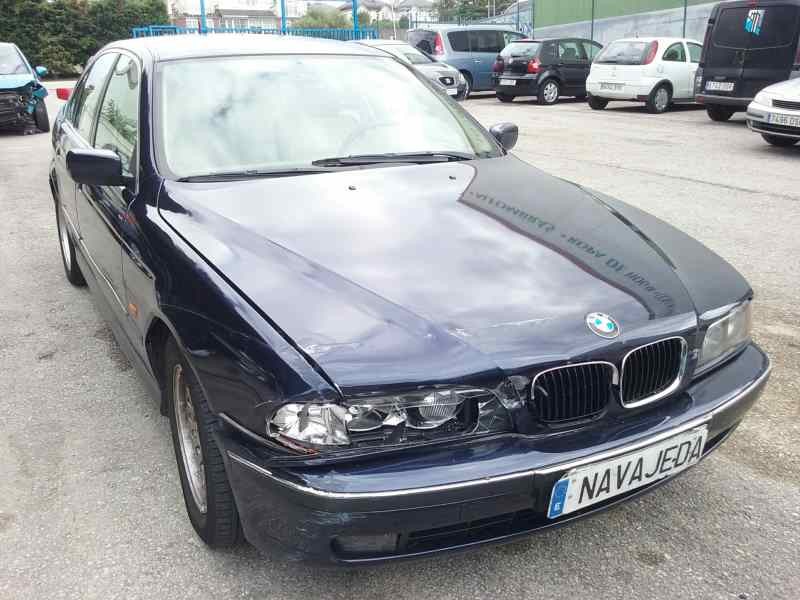 bmw serie 5 berlina (e39) del año 2000