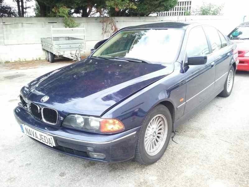 bmw serie 5 berlina (e39) del año 2000