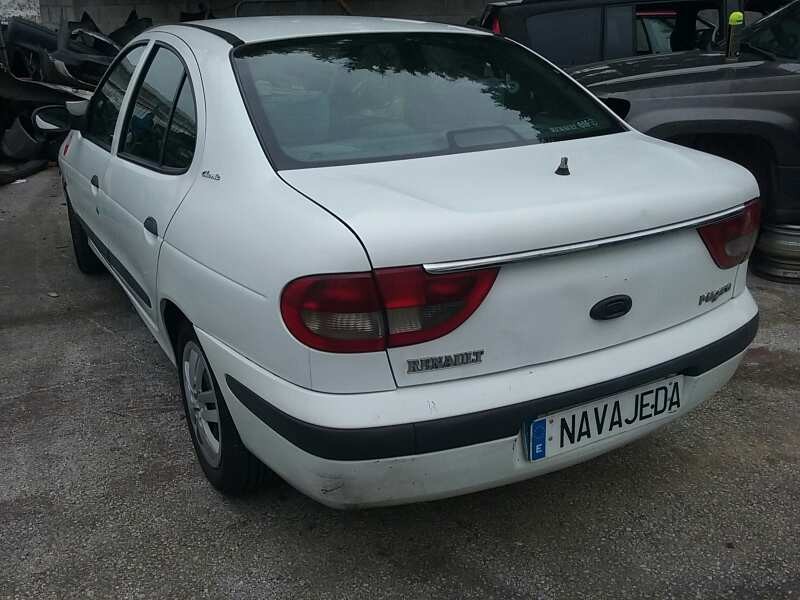 renault megane i fase 2 classic (la..) del año 2000