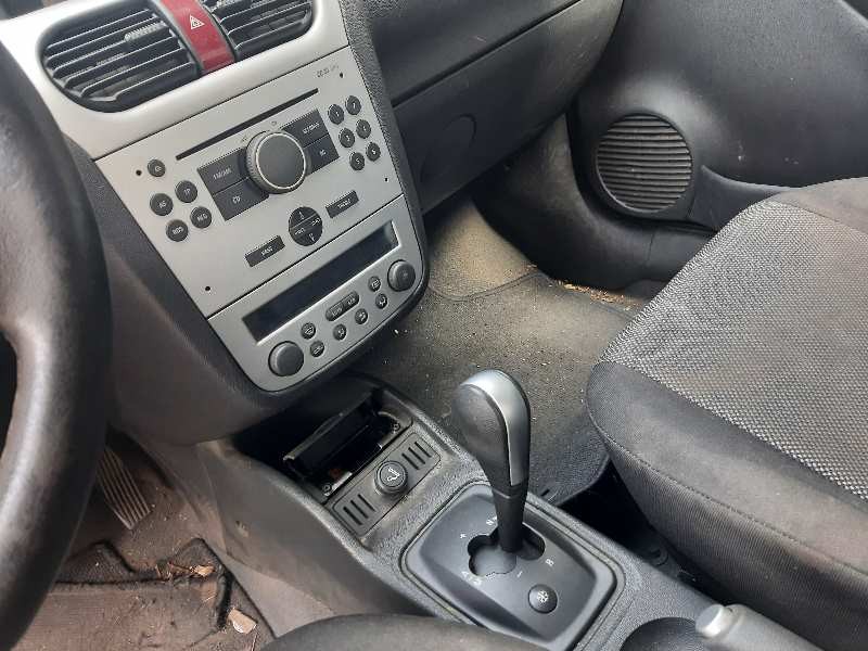opel corsa c del año 2005