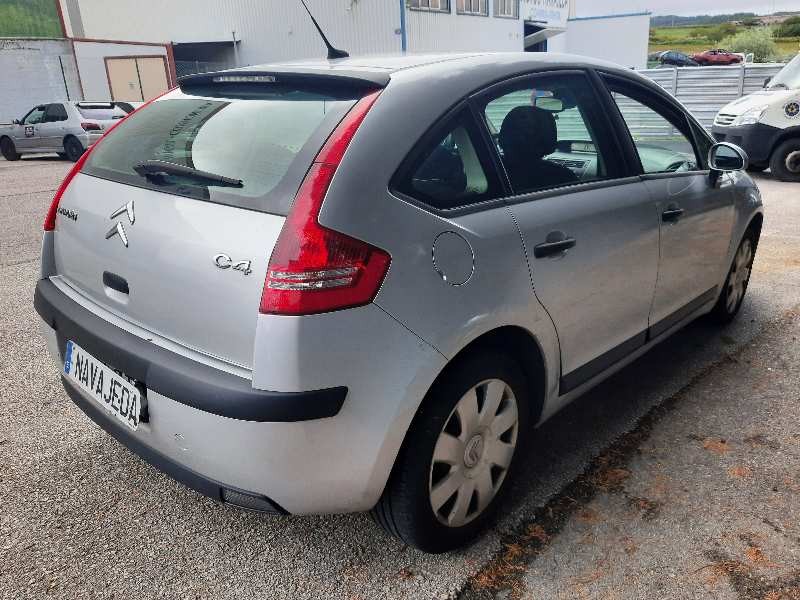 citroën c4 berlina del año 2005