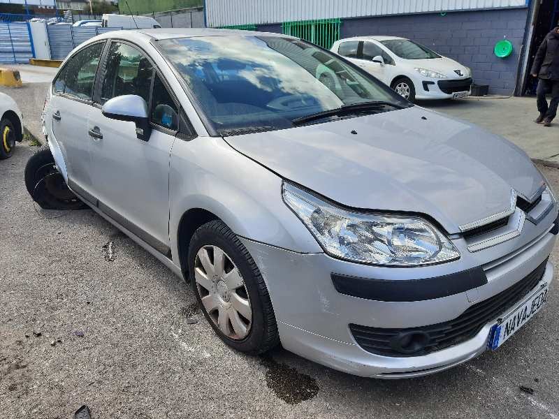 citroën c4 berlina del año 2007