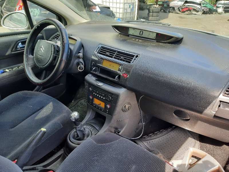 citroën c4 berlina del año 2007