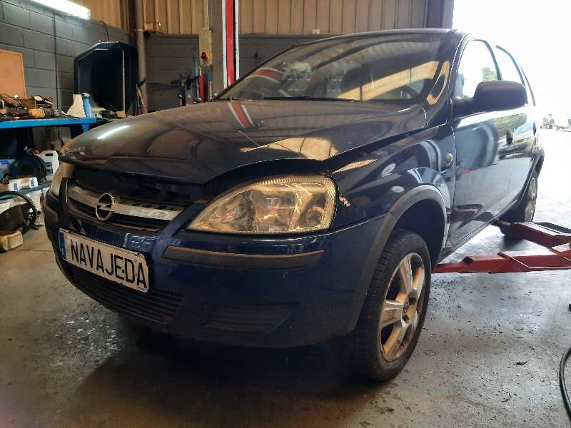 opel corsa c del año 2004