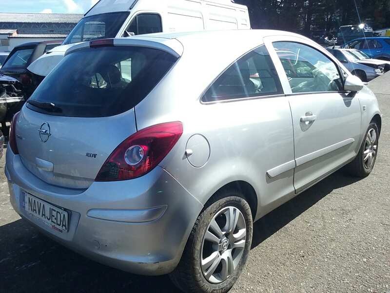 opel corsa d del año 2007
