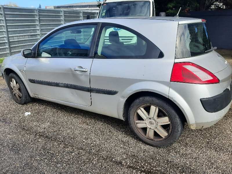 renault megane ii berlina 5p del año 2005