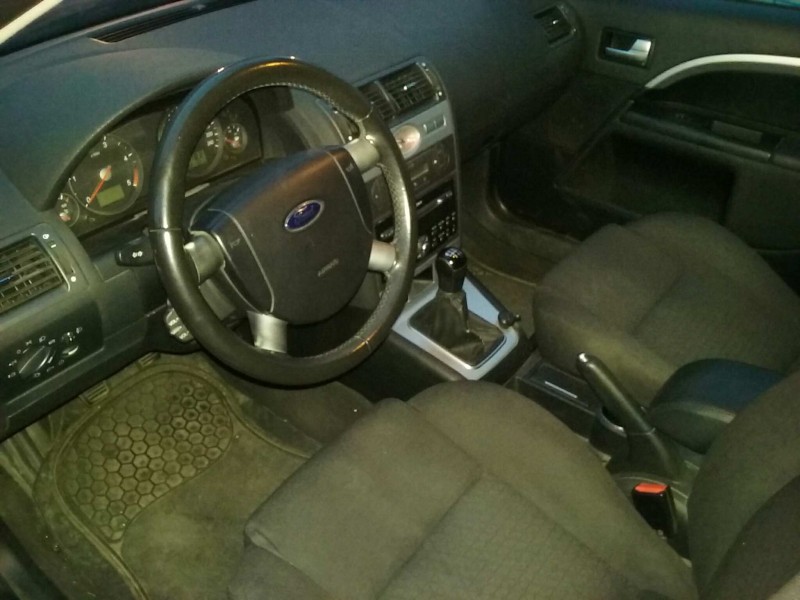 ford mondeo berlina (ge) del año 2005