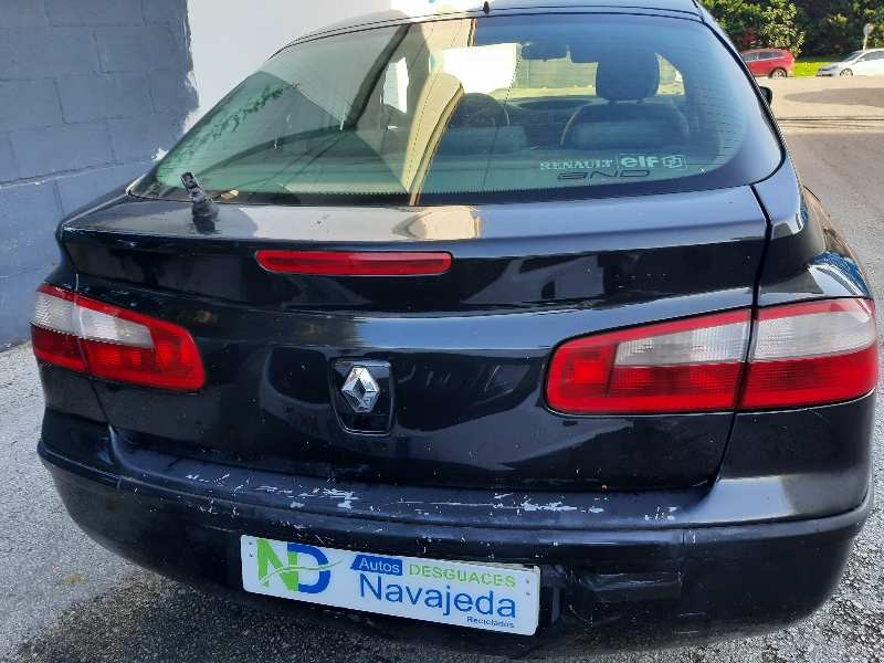 renault laguna ii (bg0) del año 2003