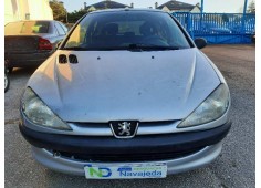 peugeot 206 berlina del año 2002