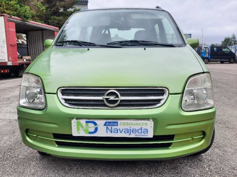 opel agila del año 2003