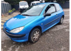 peugeot 206 berlina del año 2000 2