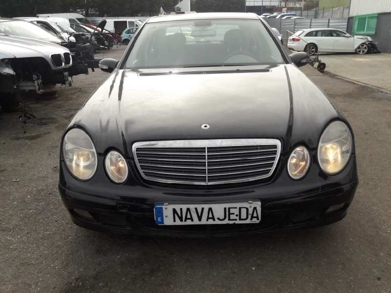 mercedes-benz clase e (w211) berlina del año 2006