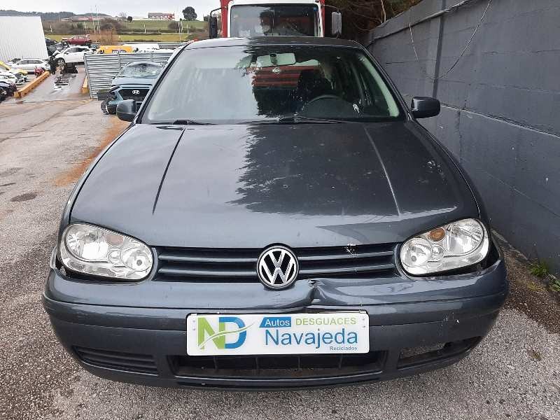 volkswagen golf iv berlina (1j1) del año 2002