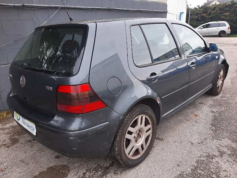 volkswagen golf iv berlina (1j1) del año 2002