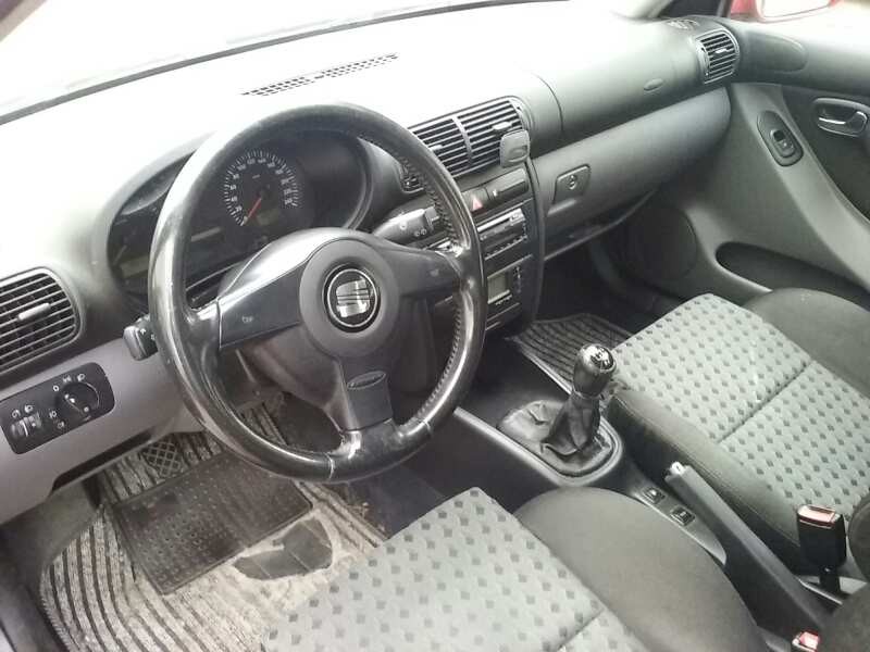 seat leon (1m1) del año 2000