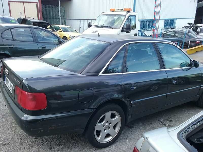 audi a6 berlina (c4) del año 2001