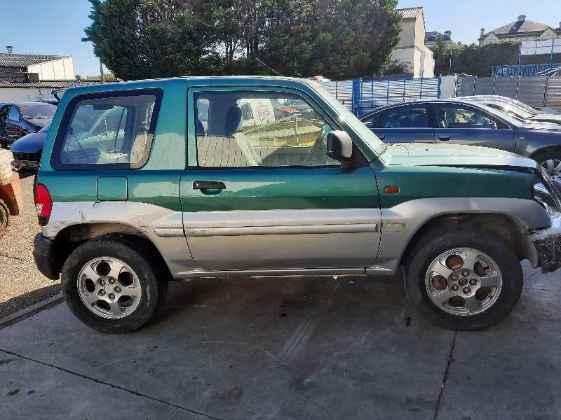 mitsubishi montero (v60/v70) del año 2000