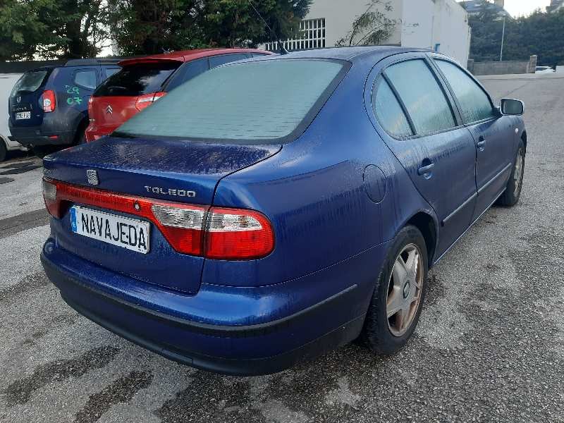 seat toledo (1m2) del año 2002