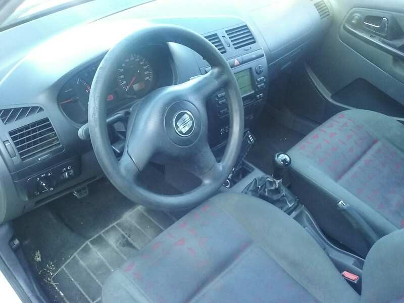seat cordoba berlina (6k2) del año 2000