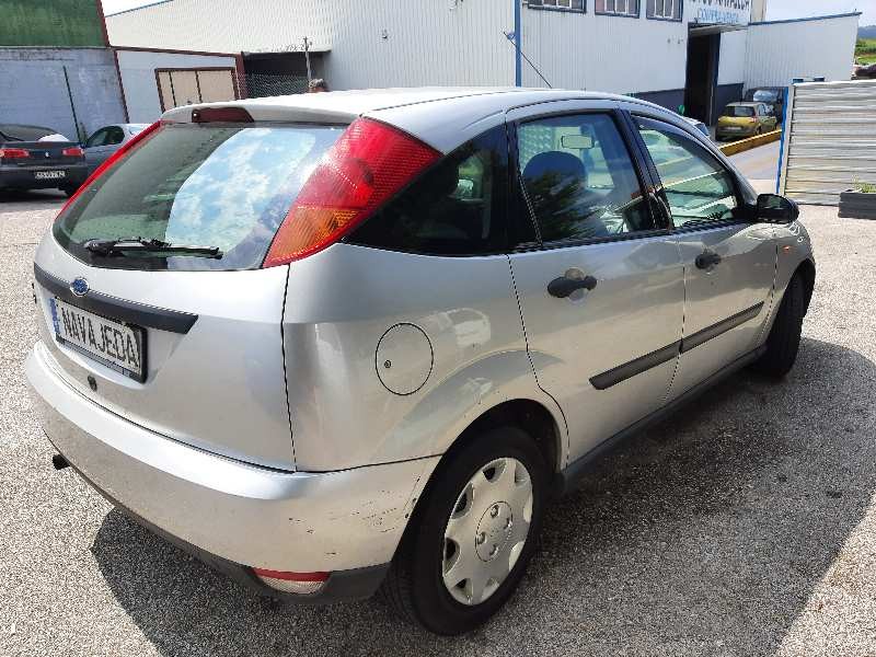 ford focus berlina (cak) del año 1999