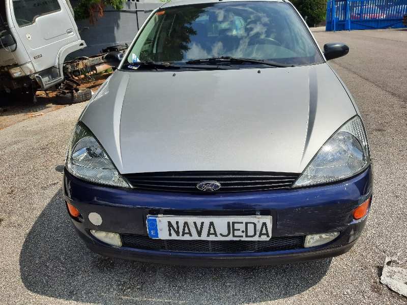 ford focus berlina (cak) del año 1999