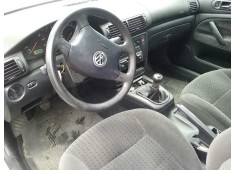 volkswagen passat berlina (3b2) del año 1996 2