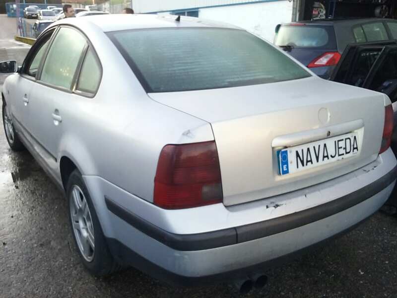 volkswagen passat berlina (3b2) del año 1998