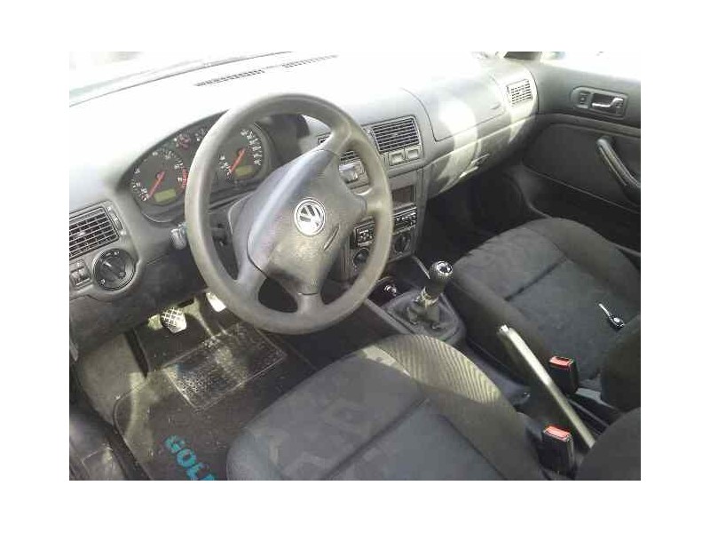 volkswagen golf iv berlina (1j1) del año 1998