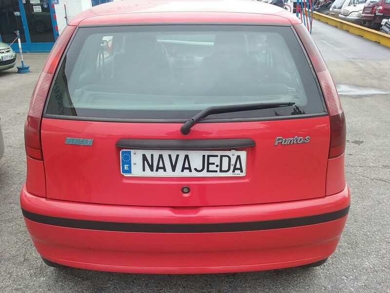 fiat punto berlina (176) del año 1997