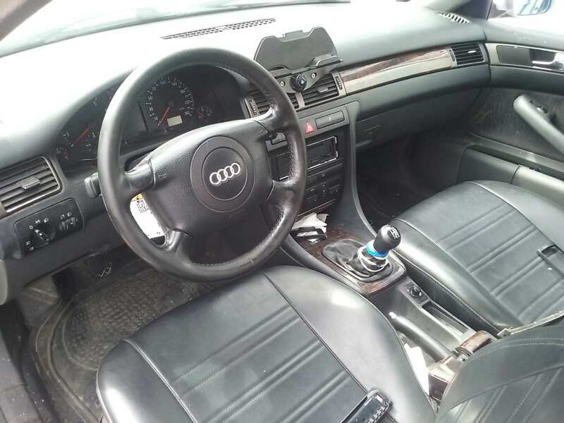 audi a6 berlina (4b2) del año 1998